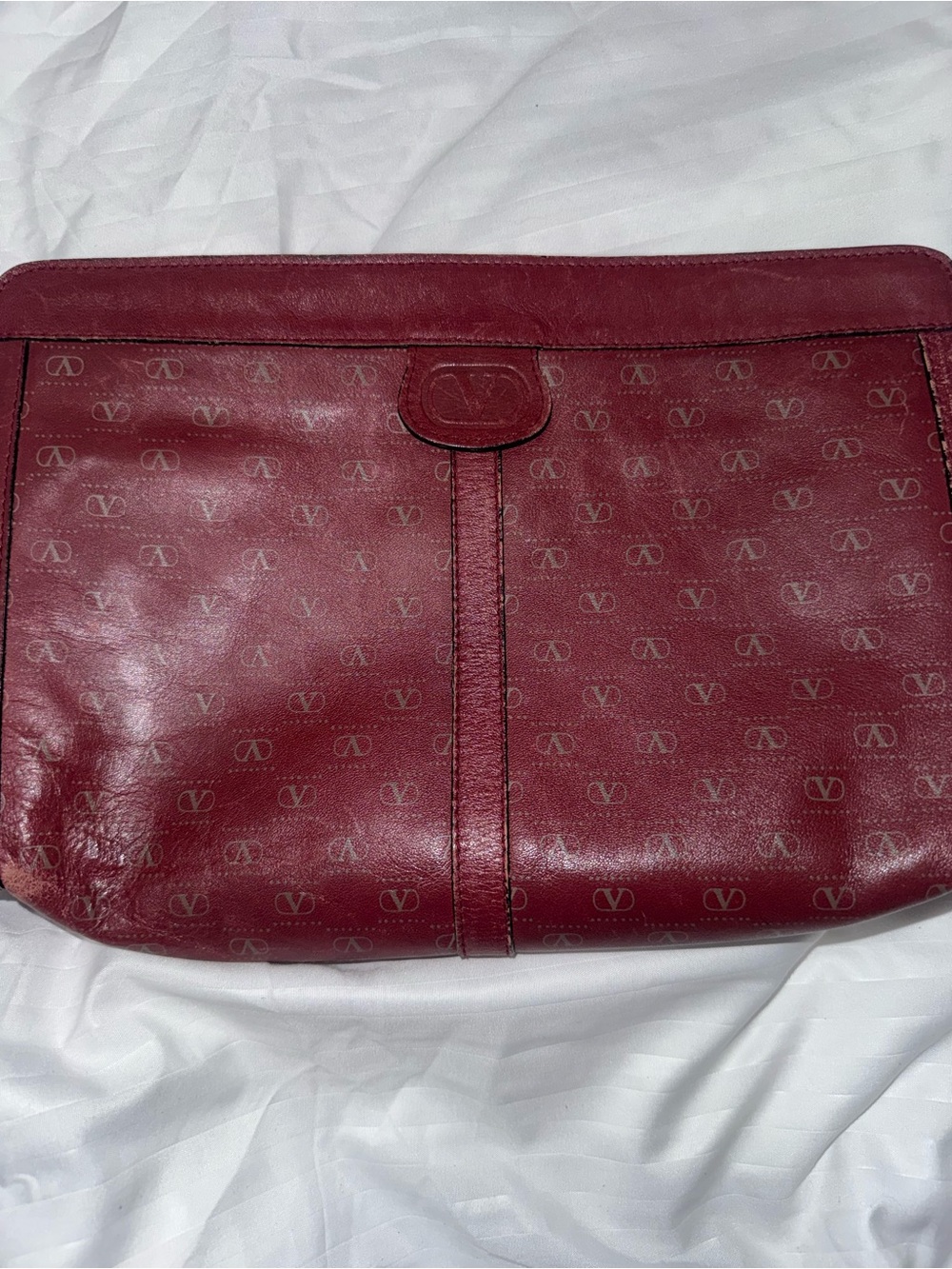 Valentino Garavani clutch EUC ✅authentic✅